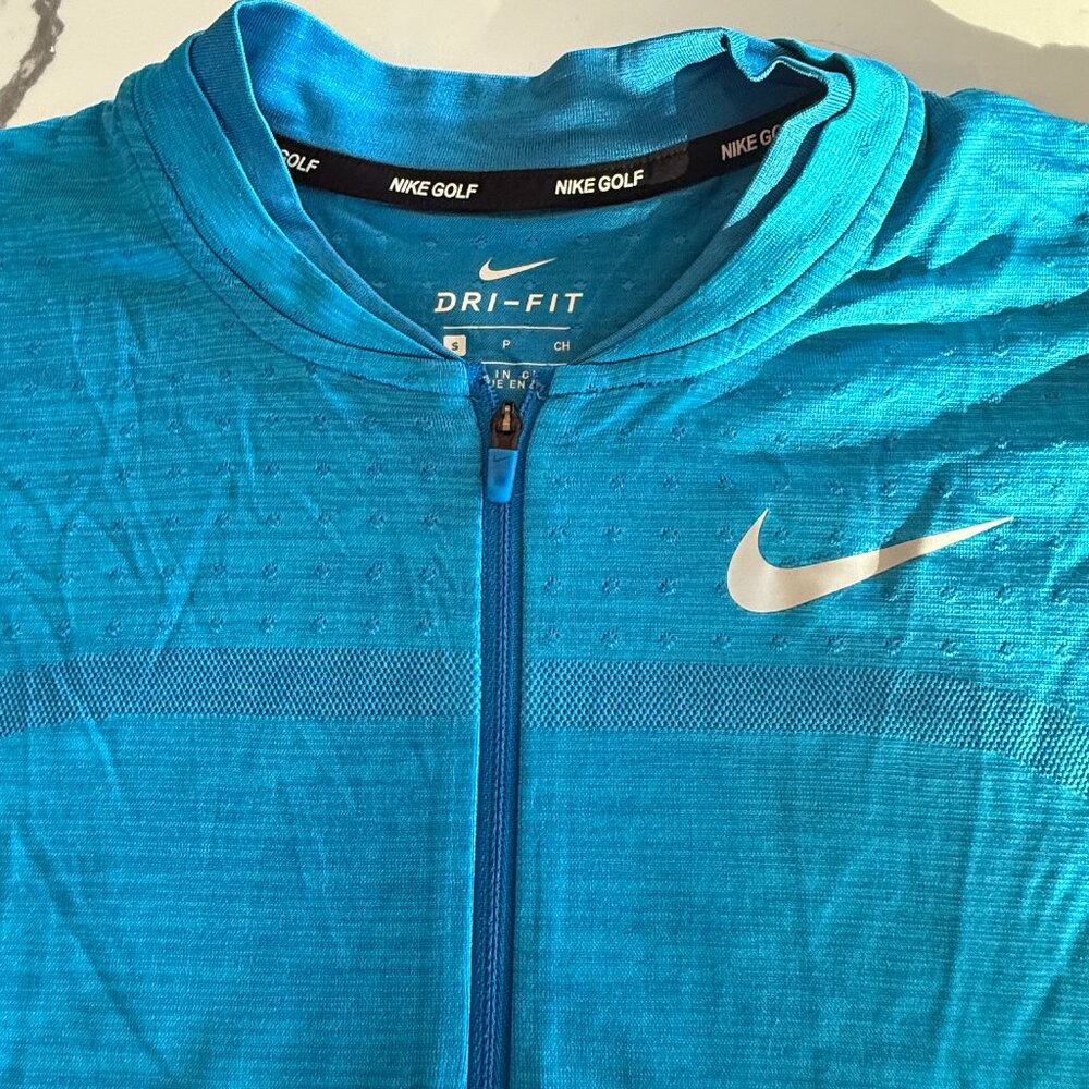 Nike Golf Technical long sleeve quarter zip dri fit top size Small